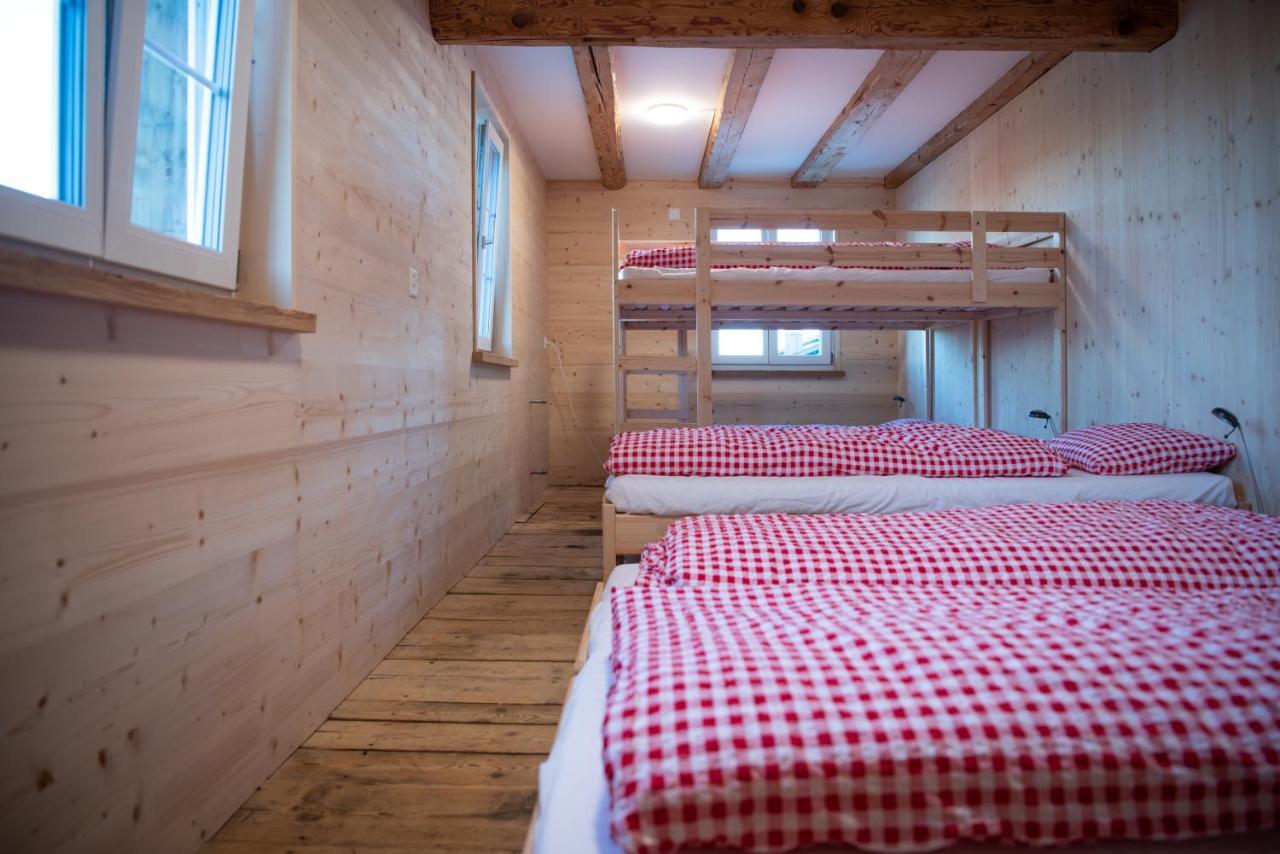 Restaurant Und Kaeserei Berghof Ganterschwil Exteriör bild